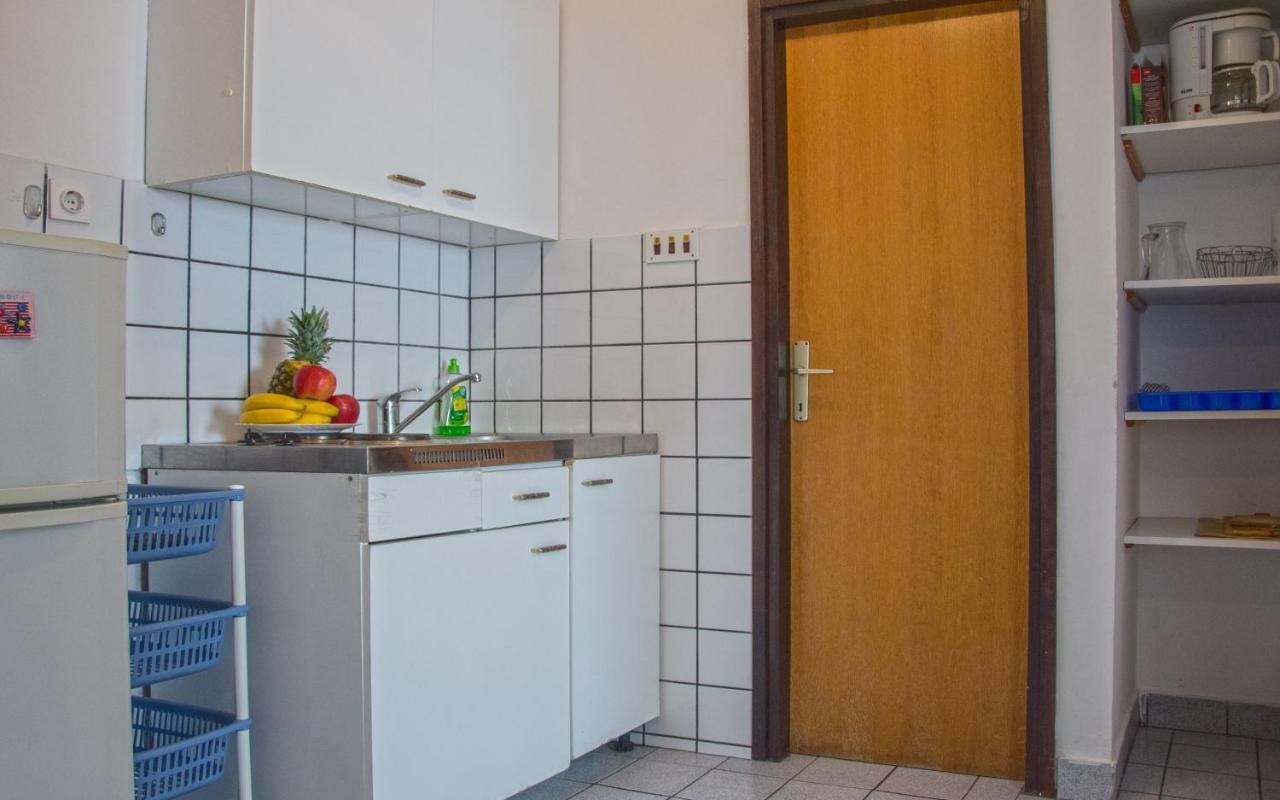 Apartments Jadranovo Bagian luar foto